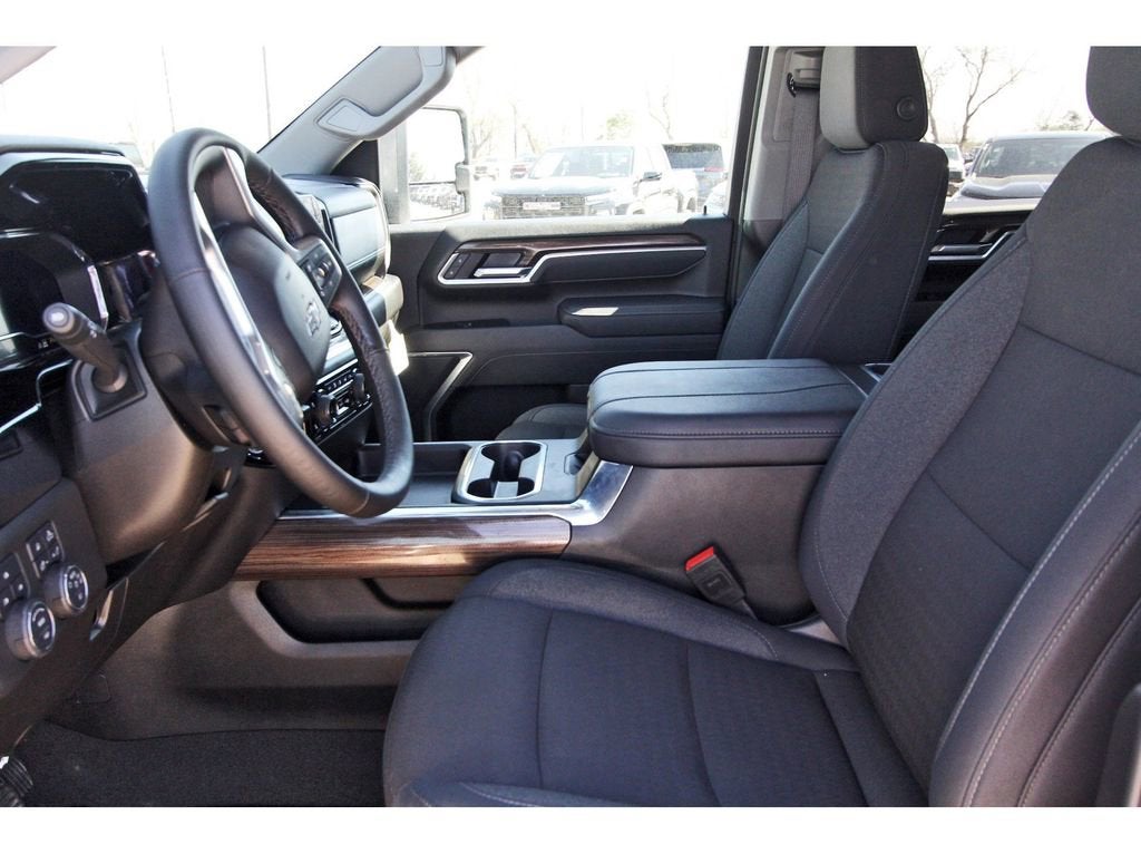2025 Chevrolet Silverado 2500 HD LT