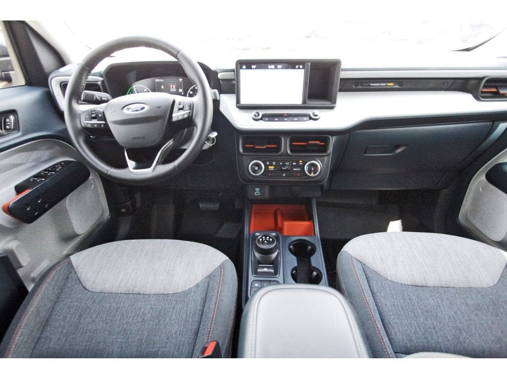 2023 Ford Maverick XL