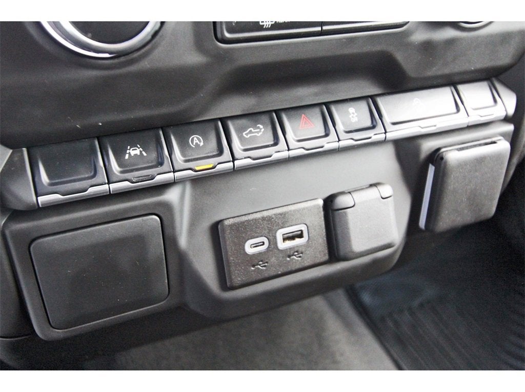 2025 Chevrolet Silverado 1500 Custom Trail Boss