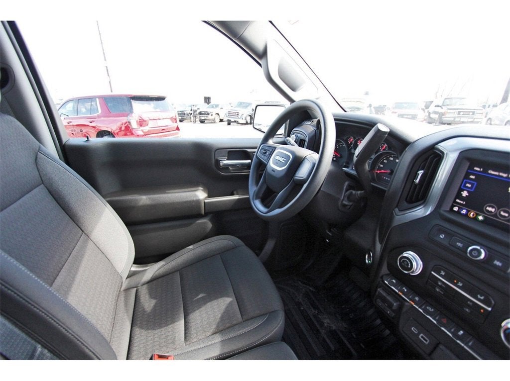 2025 GMC Sierra 1500 Pro