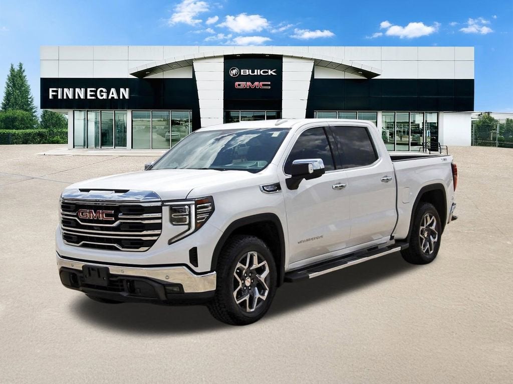 2025 GMC Sierra 1500 SLT