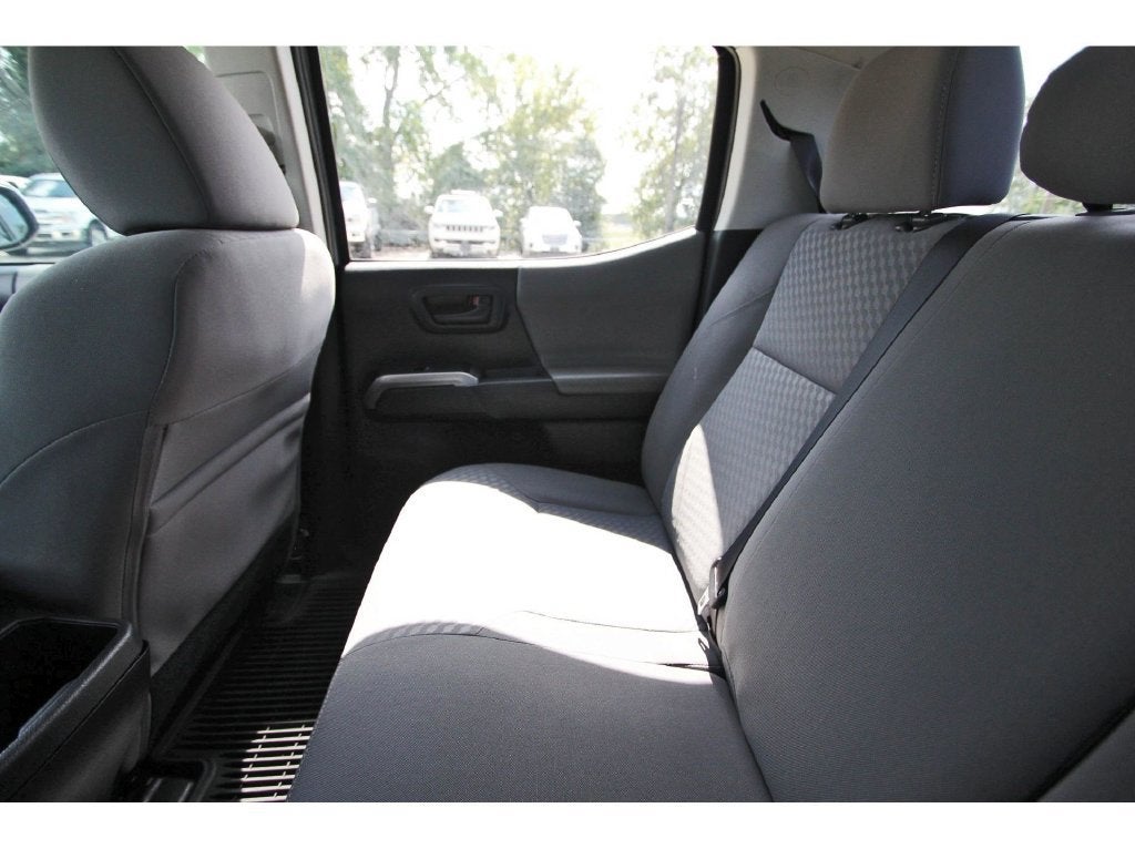 2022 Toyota Tacoma 2WD SR5