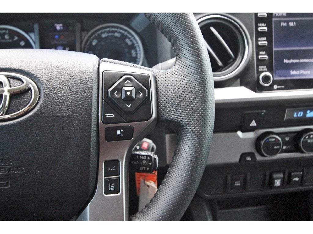 2022 Toyota Tacoma 2WD SR5