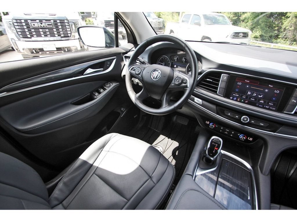 2021 Buick Enclave Essence