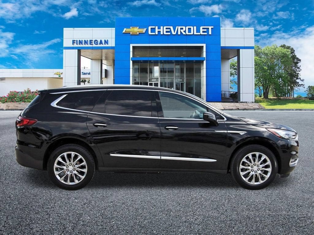 2021 Buick Enclave Essence