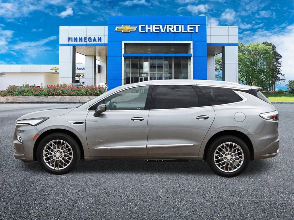 2023 Buick Enclave Avenir