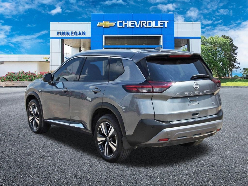 2023 Nissan Rogue SL