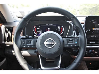 2025 Nissan Pathfinder Platinum