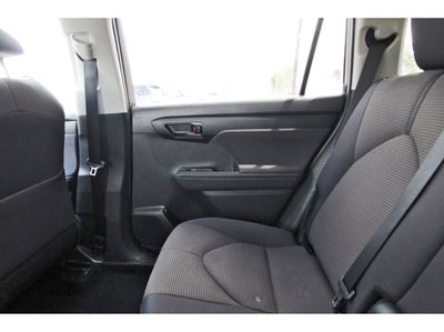 2024 Toyota Highlander LE