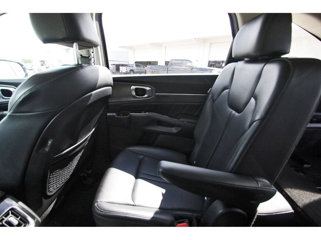 2025 Kia Sorento SX