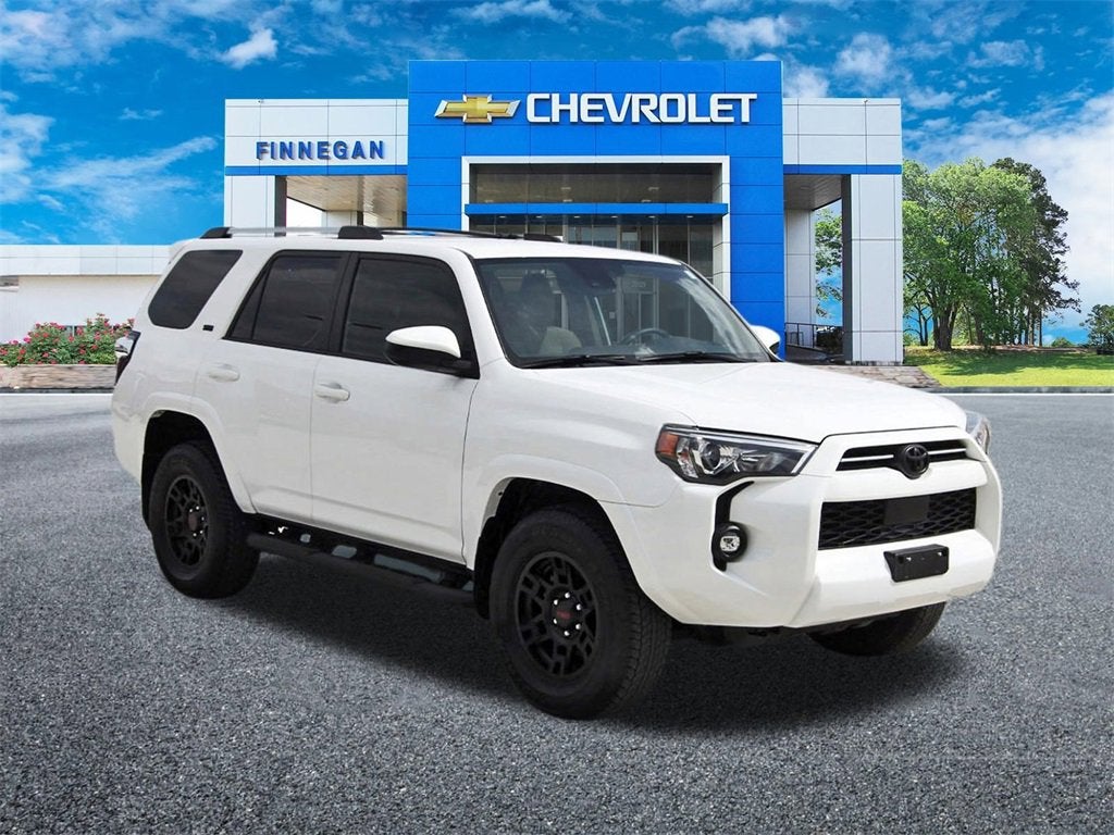 2023 Toyota 4Runner SR5