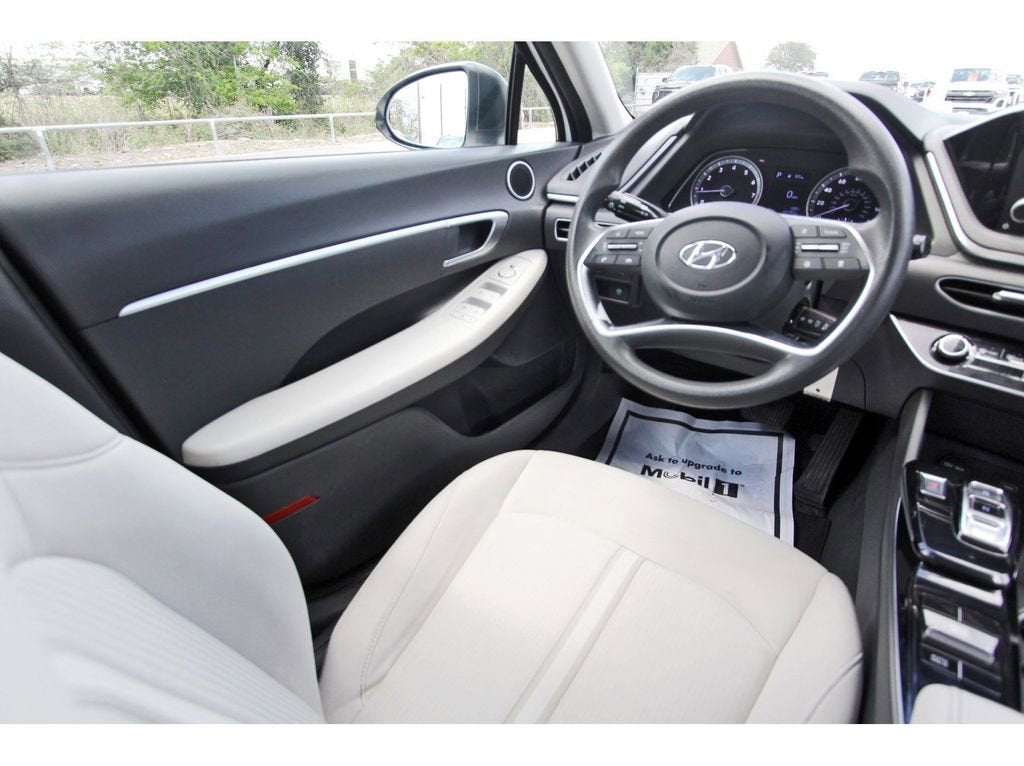 2022 Hyundai Sonata SE