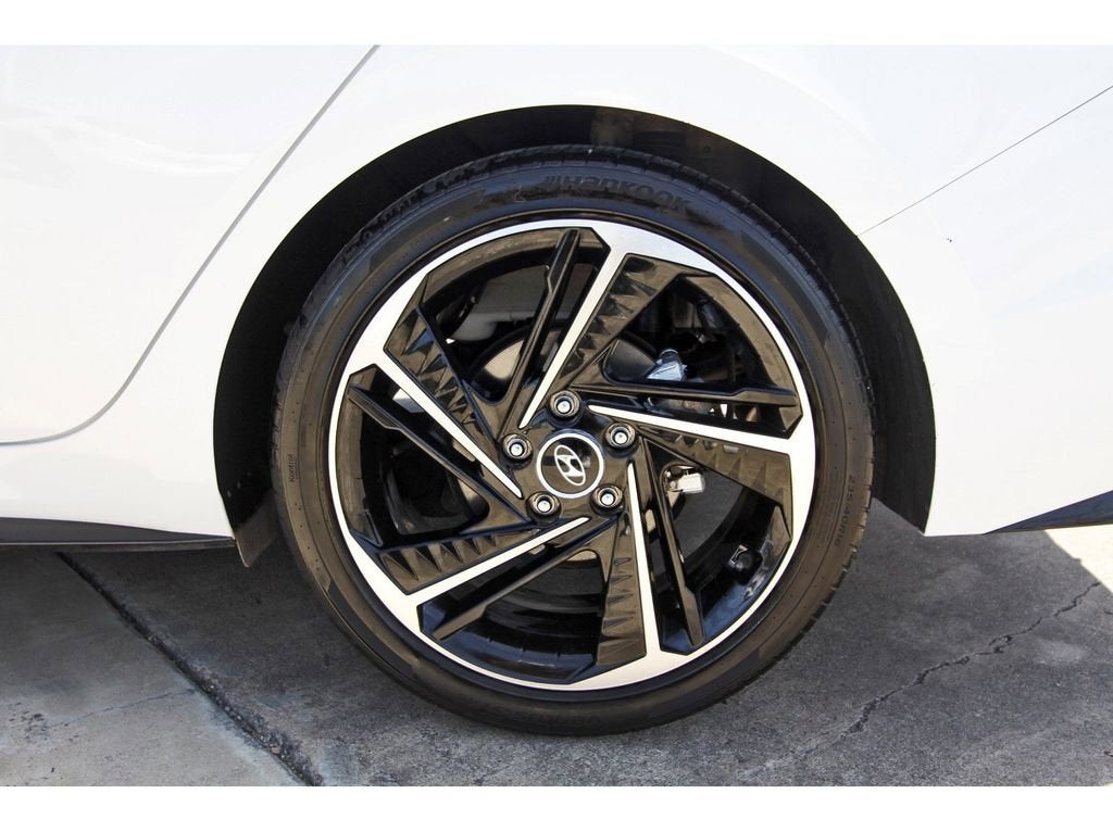 2022 Hyundai Elantra N Line